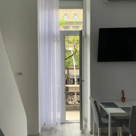 Balcony Gallery Budapest Exterior photo
