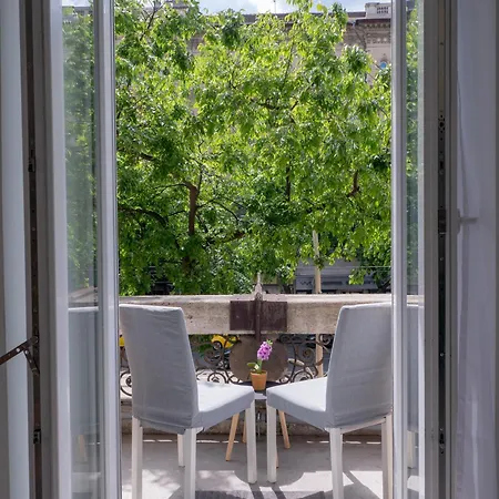 Balcony Gallery Budapest Exterior photo