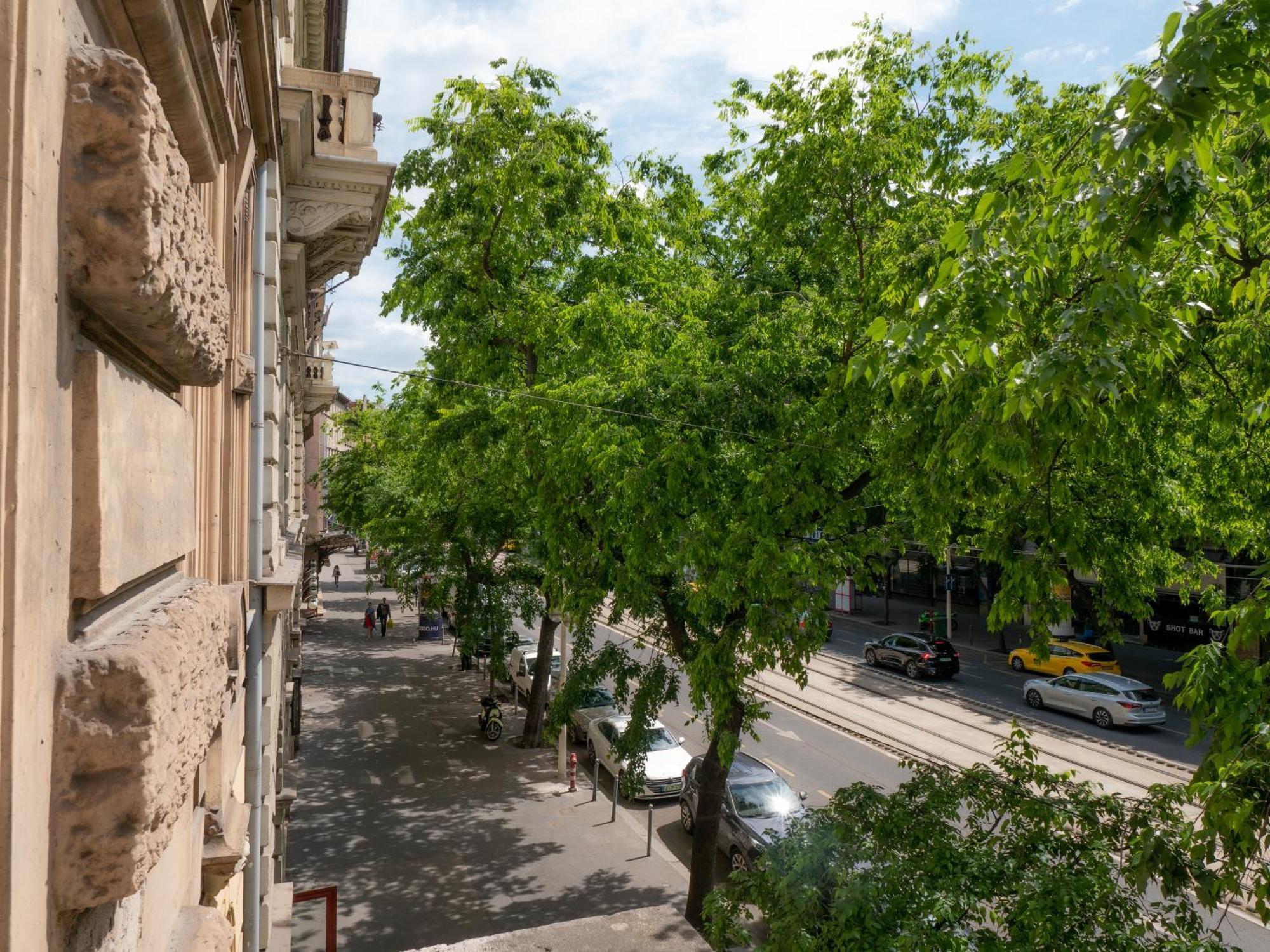 Balcony Gallery *